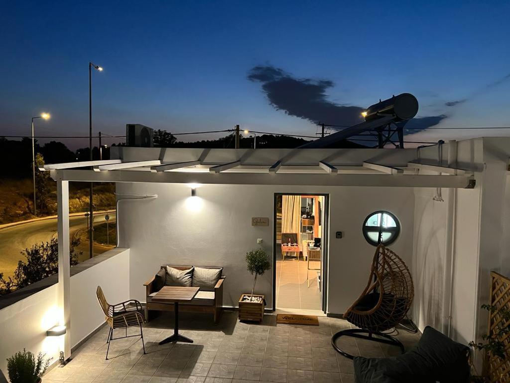 Airport Luxury Stay Artemida  Exterior foto